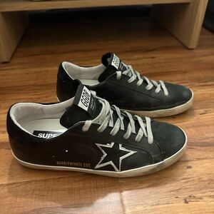Golden Goose Super Star. Private Edition. Black. Size 38